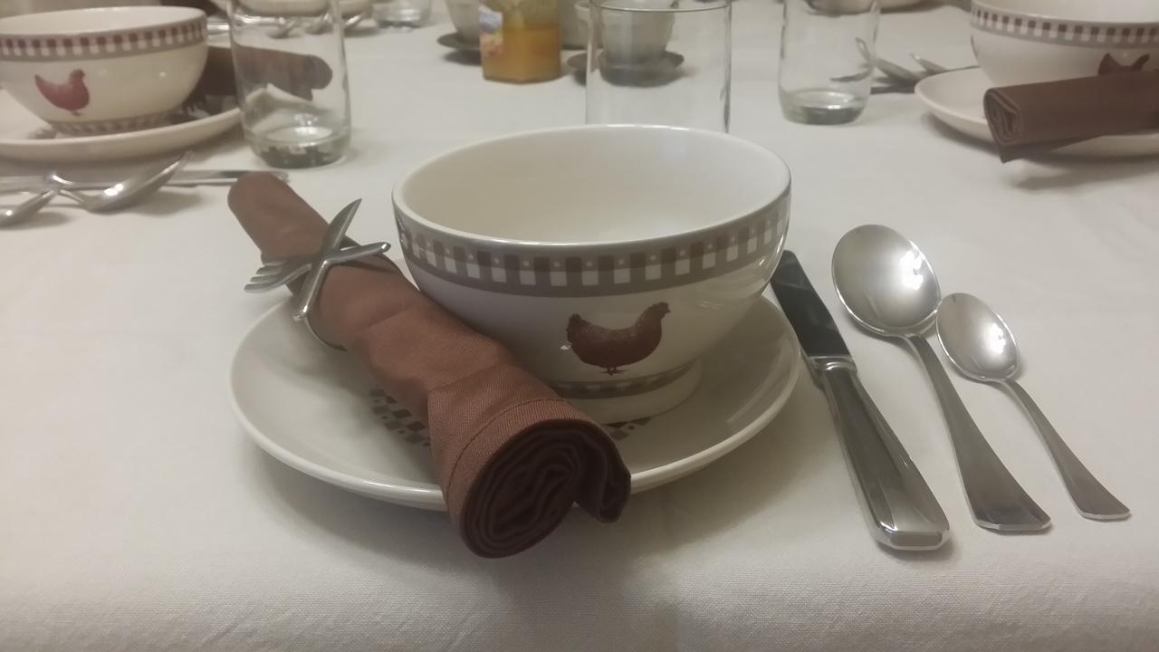 Auberge De Pachoquin Meounes-les-Montrieux Εξωτερικό φωτογραφία